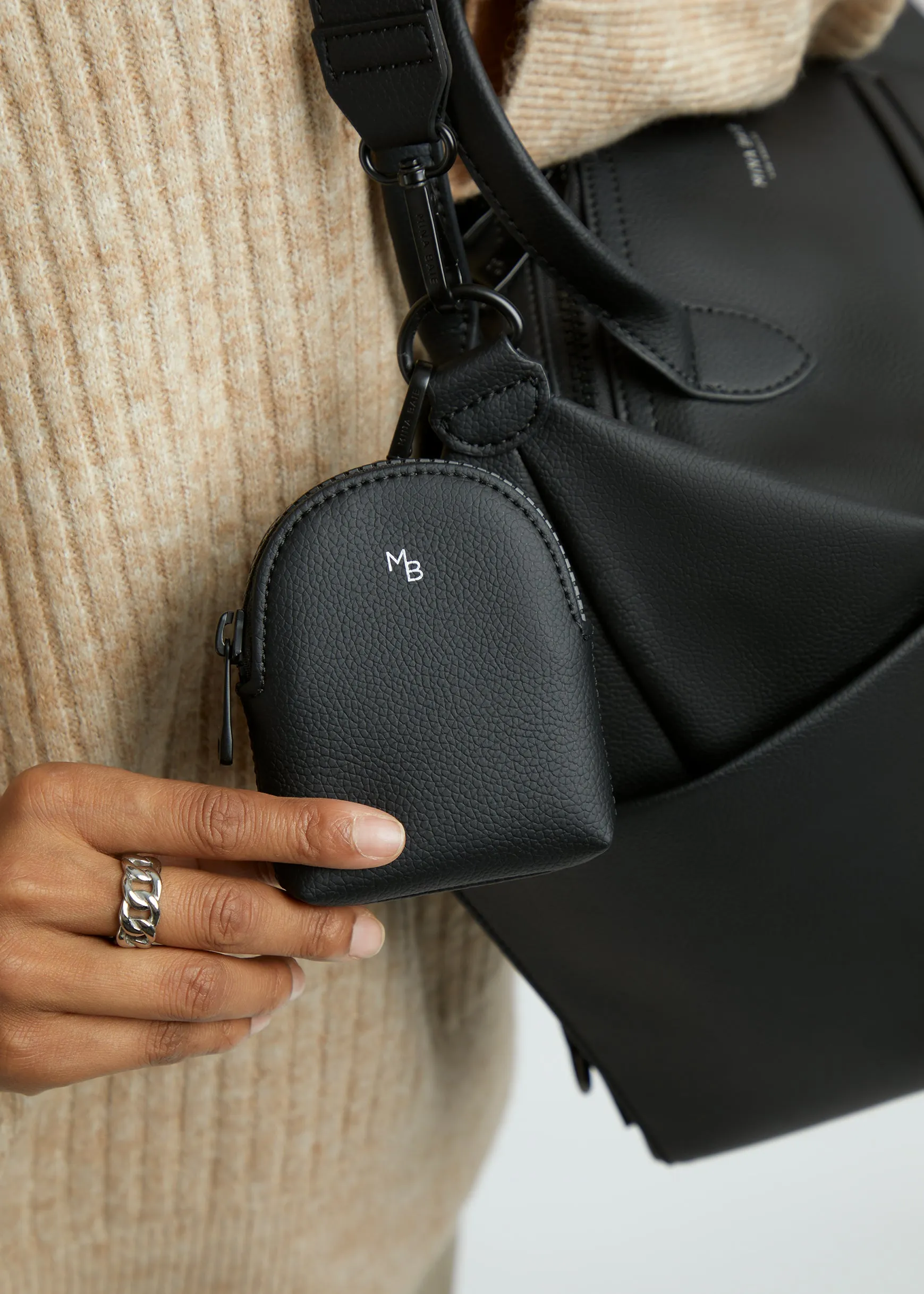 BAIE Clip Pouch (Vegan)