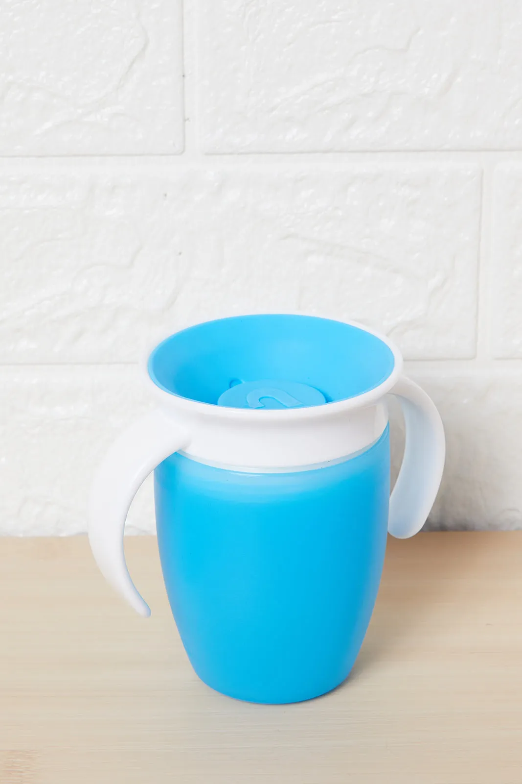 Blue Munchkin Miracle 360 Trainer Cup