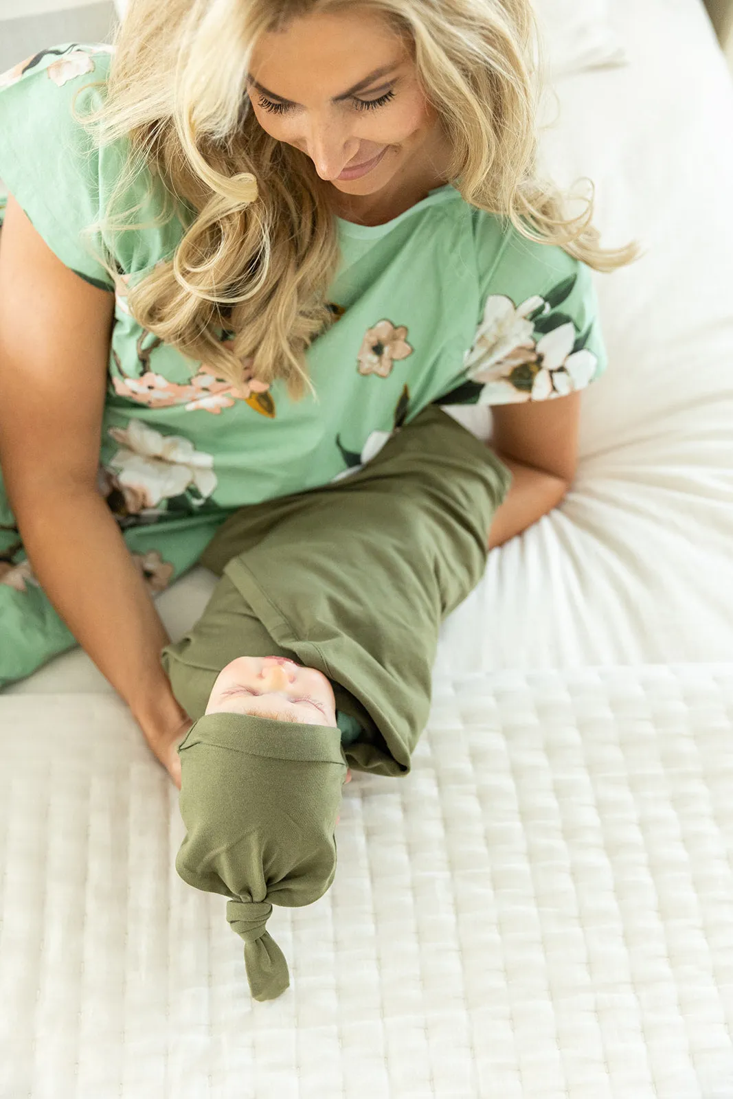 Gia Gownie & Olive Green Newborn Swaddle Blanket Set
