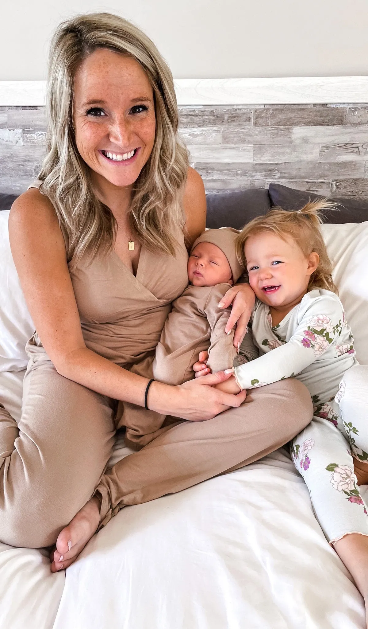 Gown 2-Piece - Latte