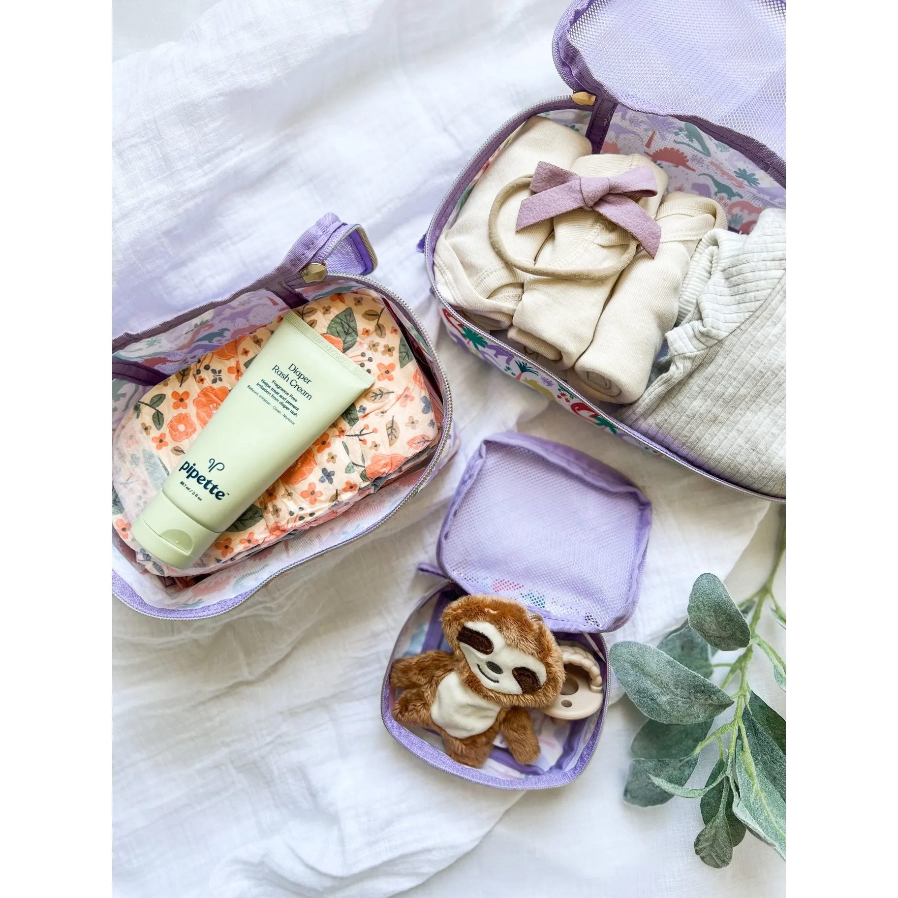 Itzy Ritzy | Pack Like A Boss Packing Cubes ~ Darling Dinos