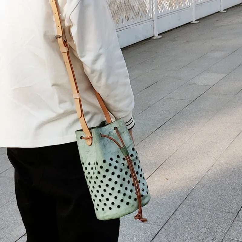 Small Womens Leather Drawstring Crossbody Bucket Bag Purse Boho Side Bags for Women