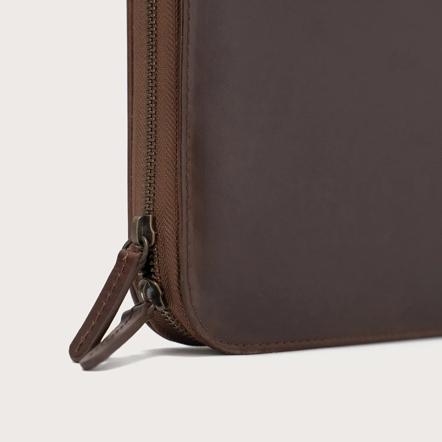 The Eclectic Vintage Brown Leather Folio Organizer