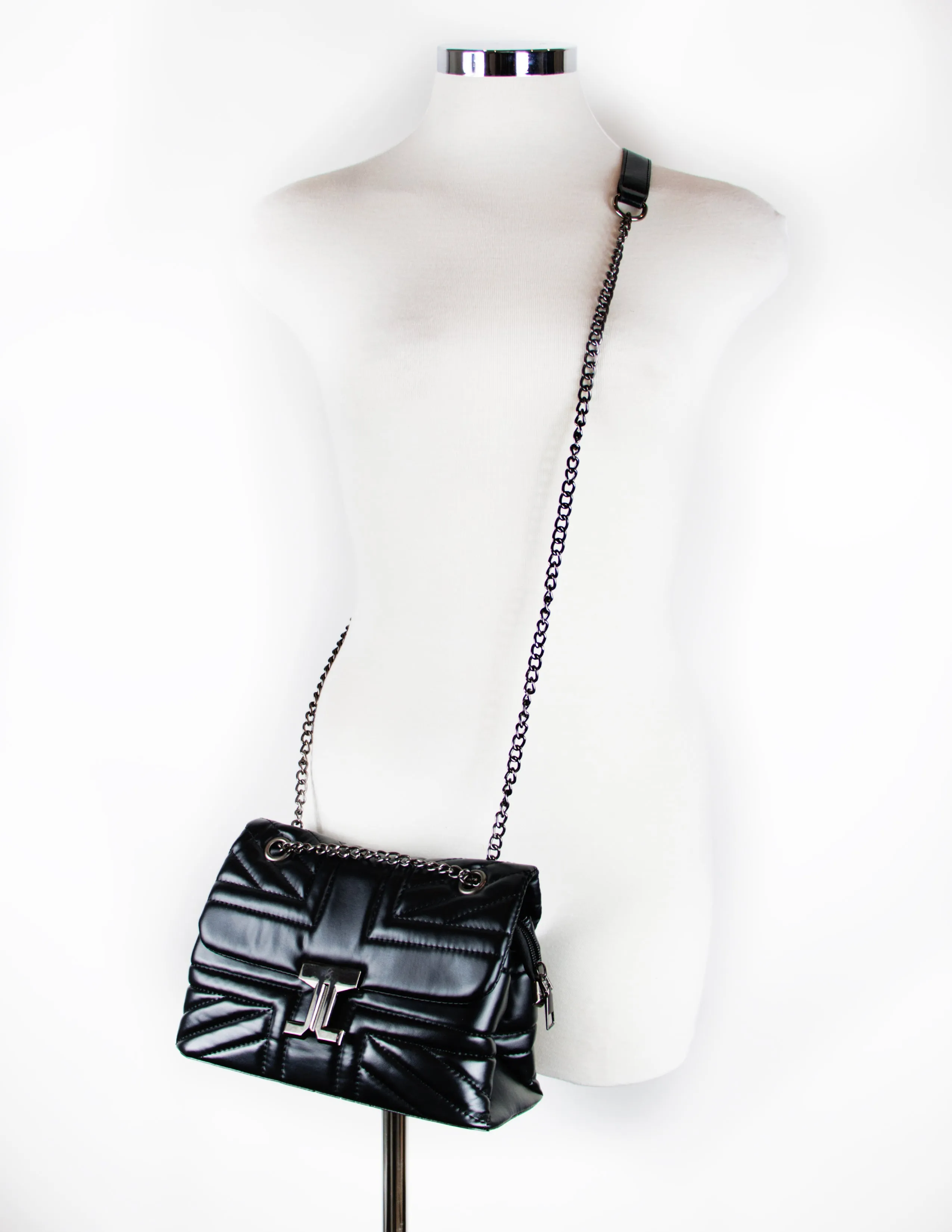VASKA HANDBAG-ONYX
