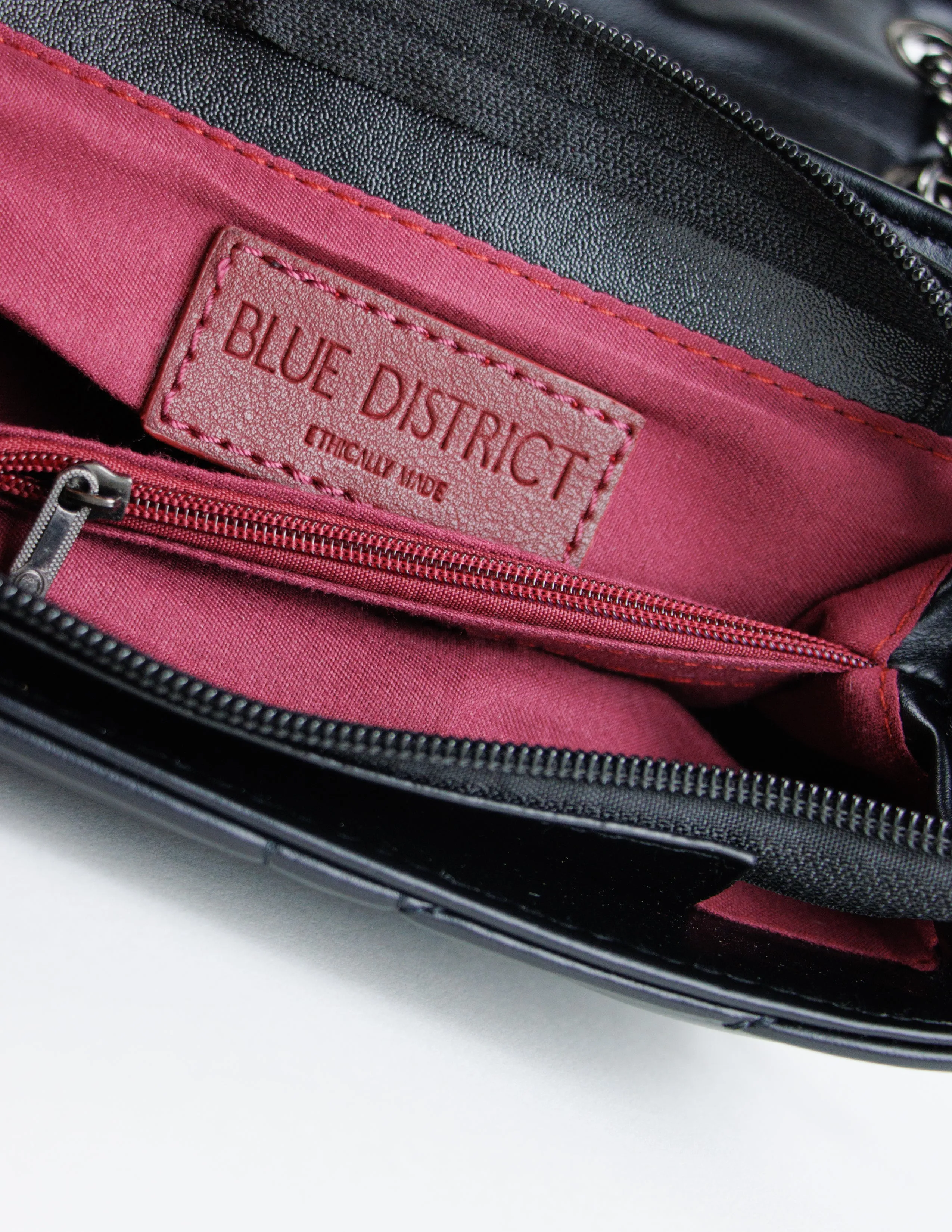 VASKA HANDBAG-ONYX
